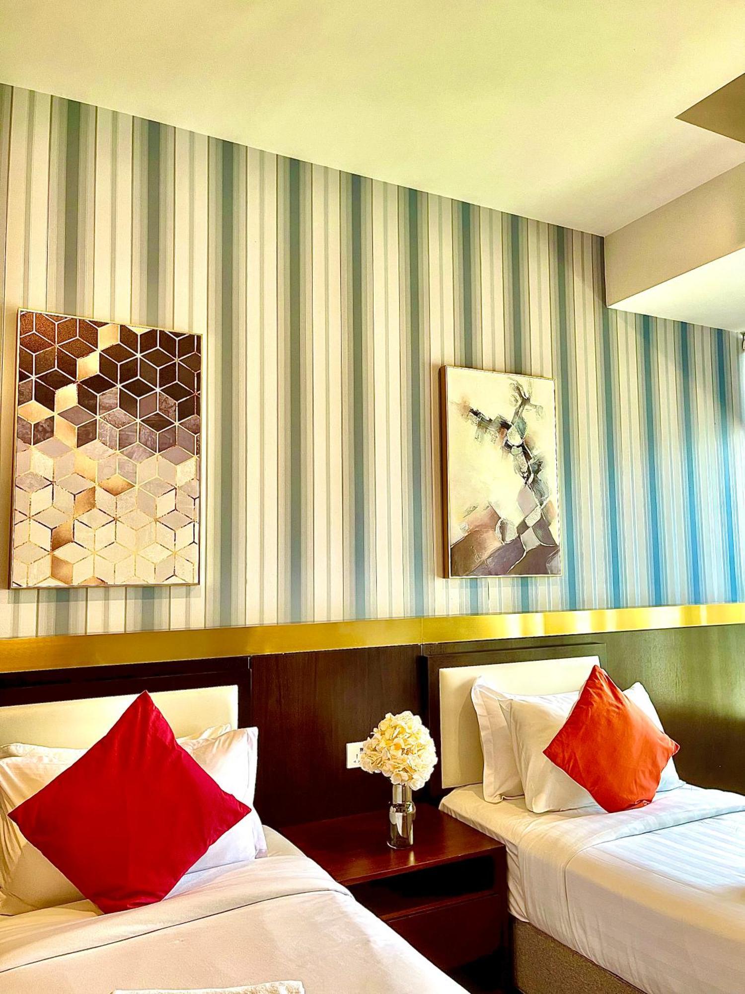 Ceylonz Suites Infinity Pool By Bukit Bintang Kuala Lumpur Exterior photo